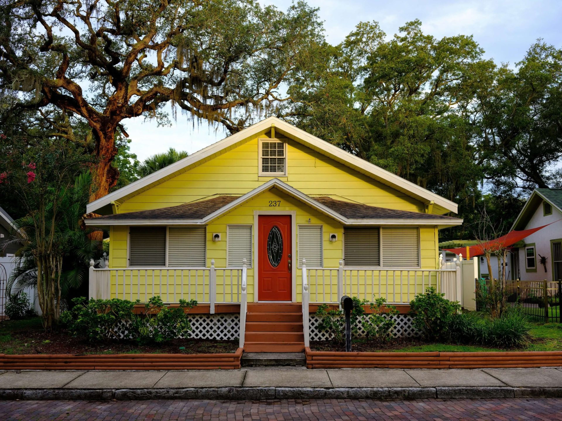 a house that was painted yellow