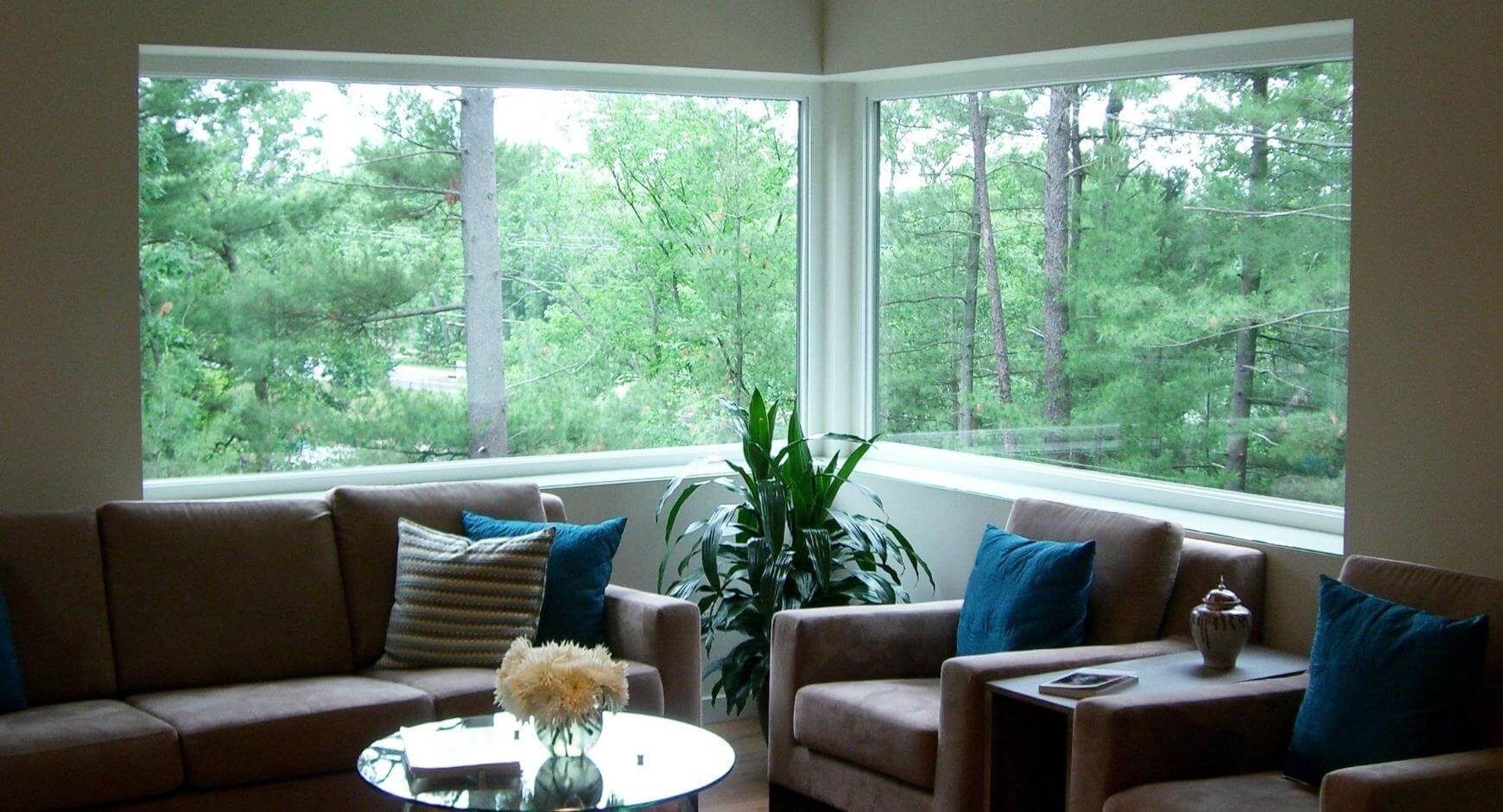 corner windows in reading nook