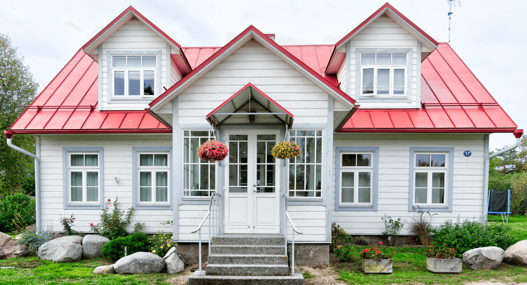 Choosing an Exterior Wood Trim Replacement