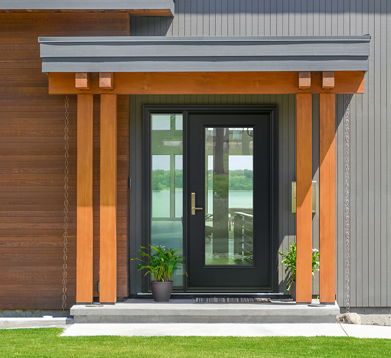 A nice entrance of a luxury house